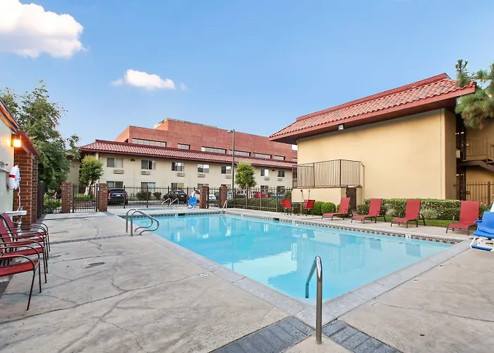 Red Roof Inn Santa Ana