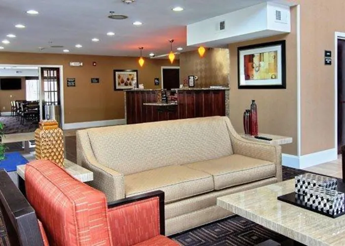 Quality Inn & Suites Greenville Near Downtown