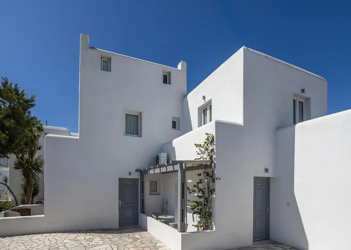 Elena Studios & Suites Ornos 