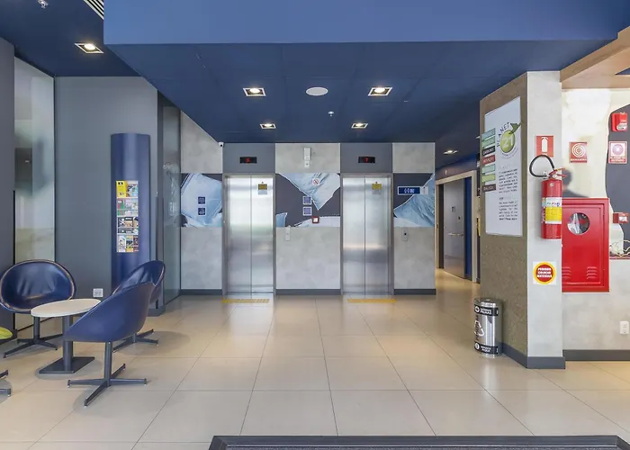 Ibis Budget Blumenau