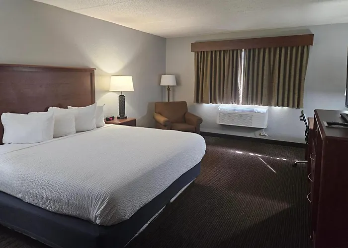 Americinn By Wyndham Marshall