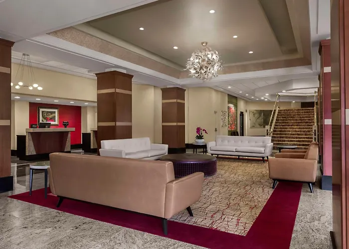 Doubletree By Hilton Fort Lee/George Washington Bridge