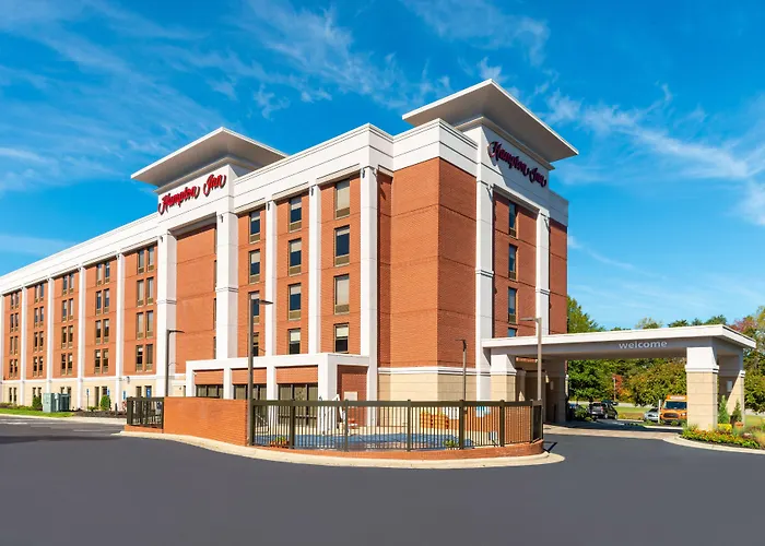 Hampton Inn Greensboro Airport