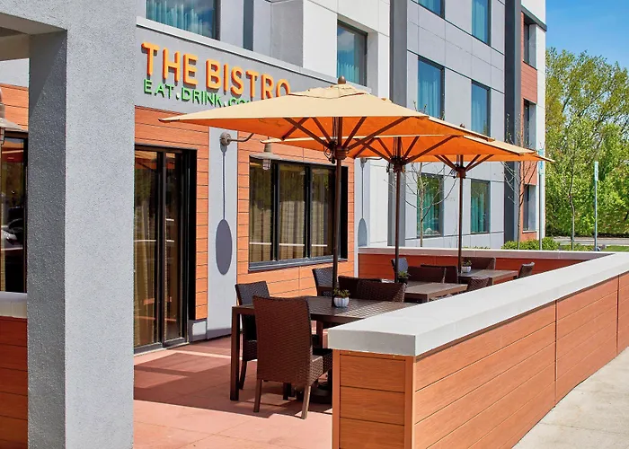 Courtyard By Marriott Albany Thruway