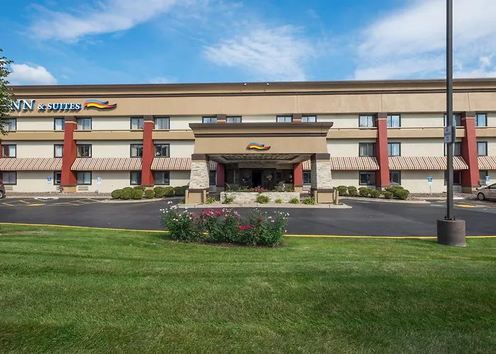 Alsip Hotels