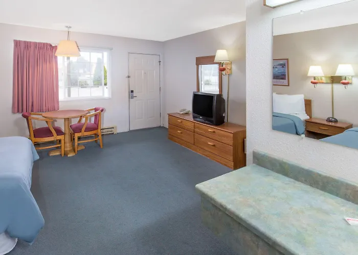 Redwood Inn Crescent City