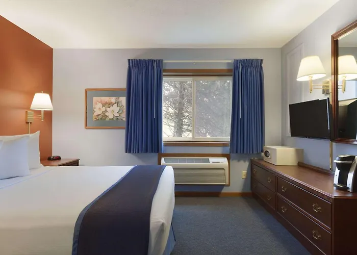 Travelodge By Wyndham Motel Of St Cloud Saint Cloud