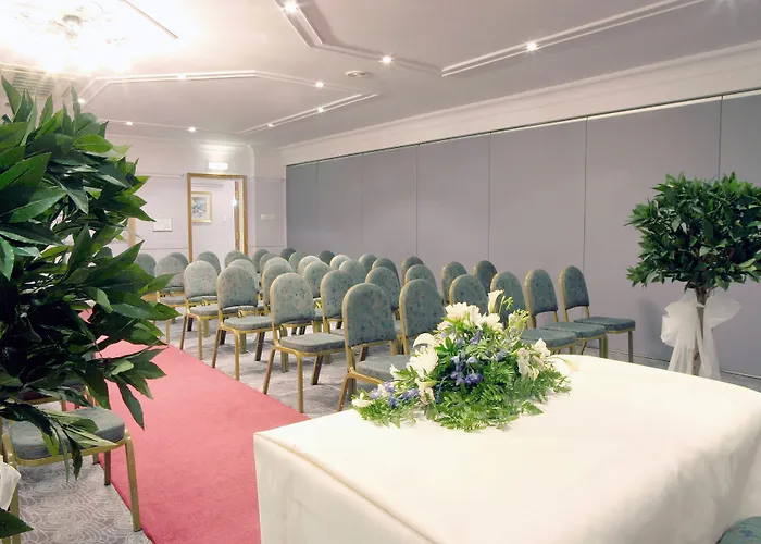 Holiday Inn A55 Chester West By Ihg Northop