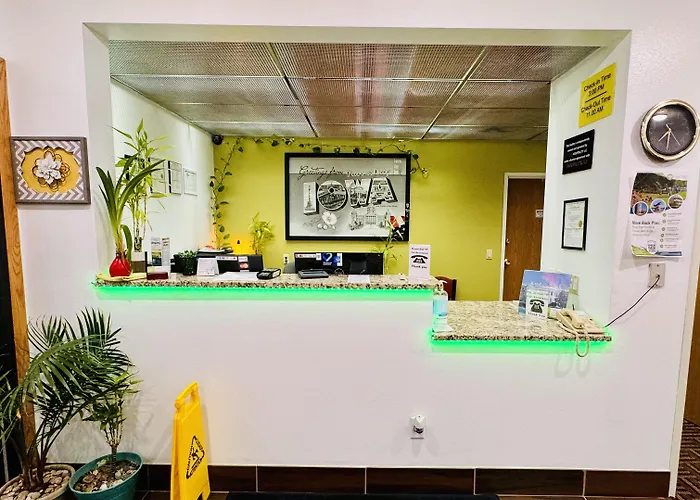 Forest City Inn
