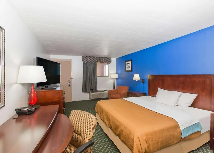Travelodge By Wyndham Great Bend