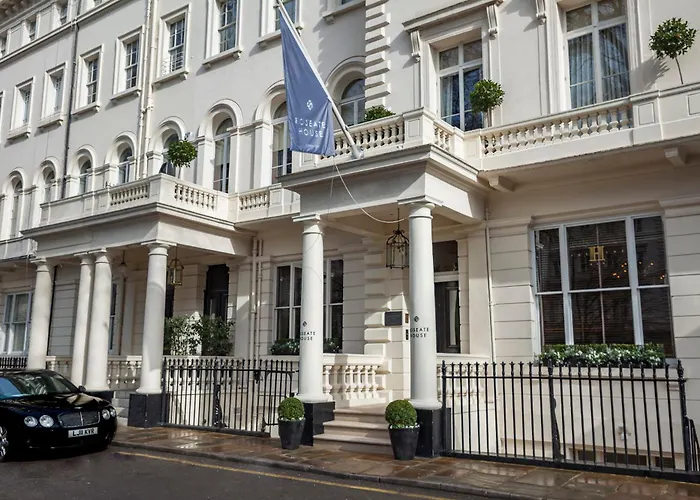 Roseate House London Hotel