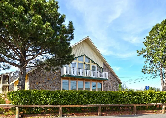 Americas Best Value Inn Plattsburgh