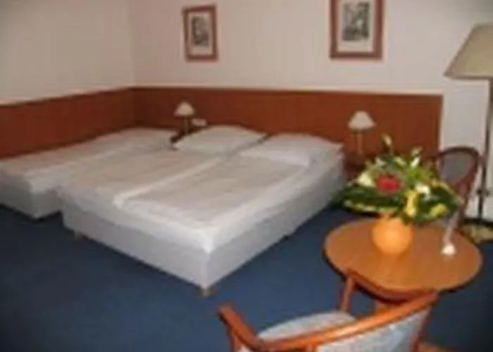 Hotel Terminus Am Hauptbahnhof & Zob Hamburg-Harburg