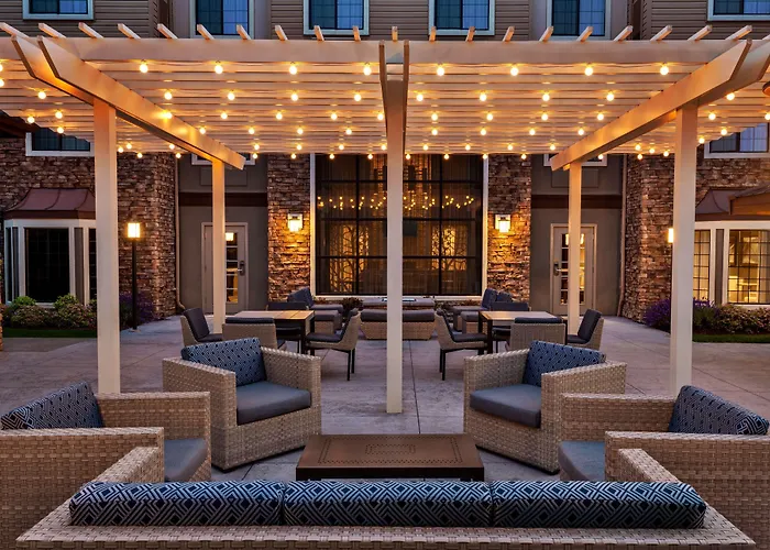 Homewood Suites By Hilton Portland Airport