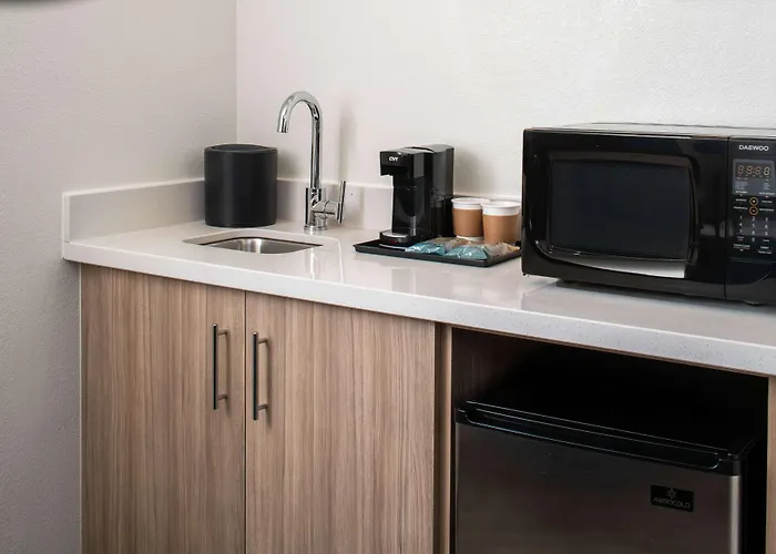 Sonesta Select Seattle Renton Suites