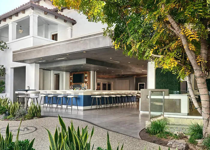 Sunset Marquis Hotel