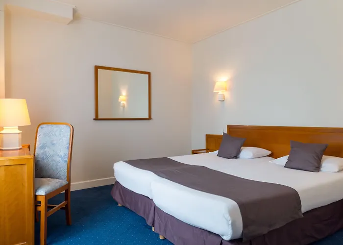 The Originals City, Hotel Frisia, Beaulieu-Sur-Mer