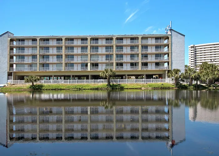 Baymont By Wyndham Panama City Beach