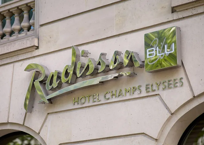 Radisson Blu Champs-Elysées, Parigi