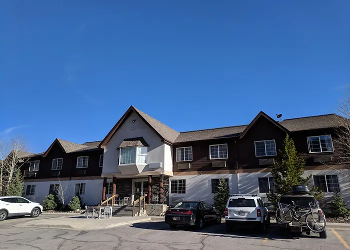 3 Peaks Lodge Keystone