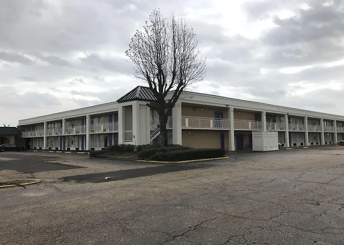 Motel 6-Natchitoches, La