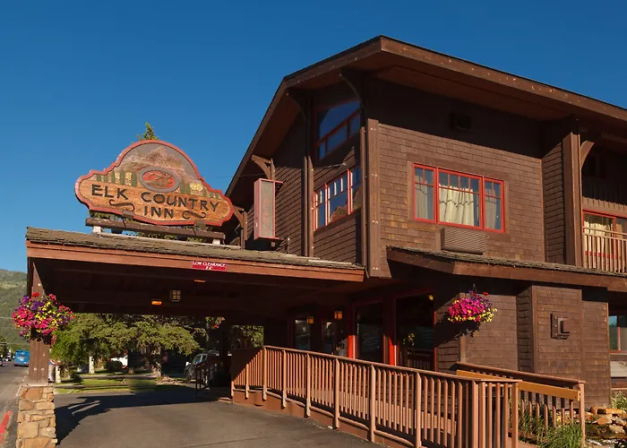 Elk Country Inn Jackson