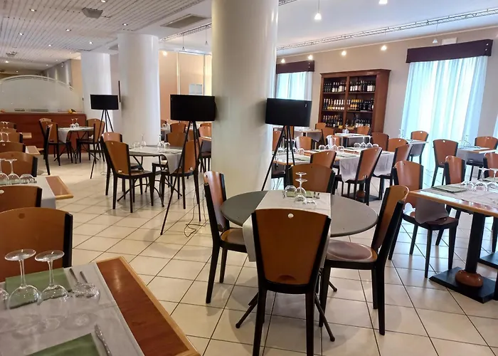 UNA HOTELS Occhiobello
