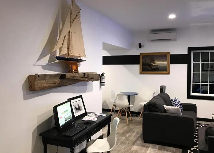Acadia Hotel - Downtown Bar Harbor