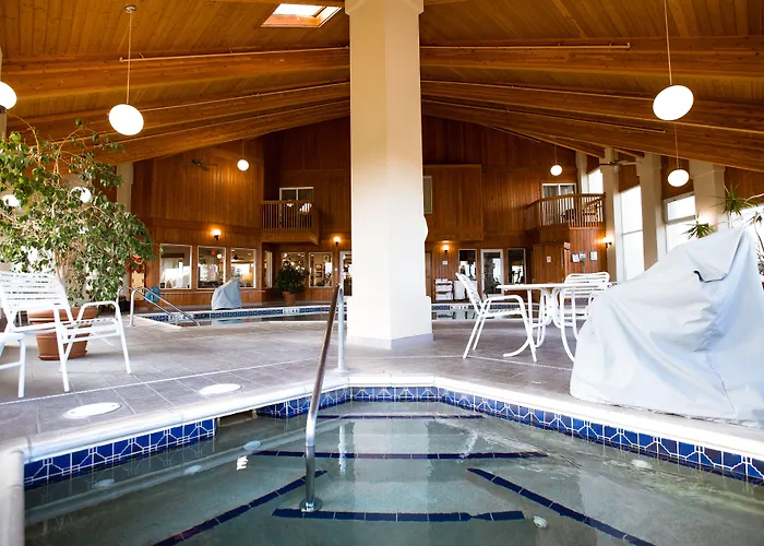 Ten Pin Inn & Suites