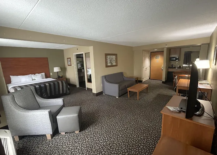 Wingate By Wyndham Little Rock