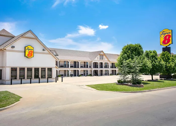 Super 8 By Wyndham City Of Moore