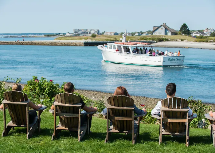 Breakwater Inn
