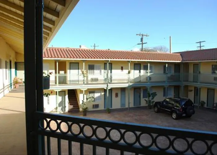 Bella Capri Inn And Suites Camarillo