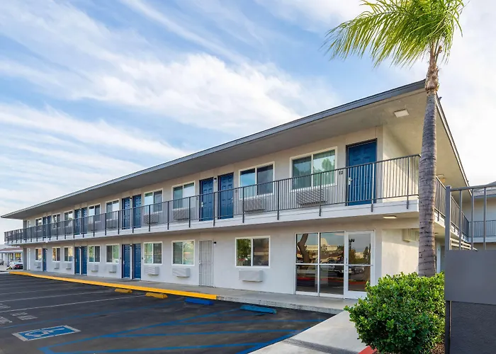 Motel 6-Fontana, Ca