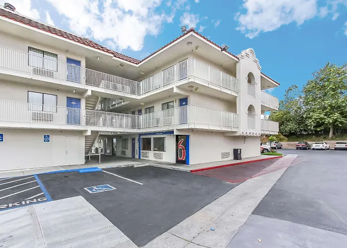 Motel 6-Watsonville, Ca - Monterey Area
