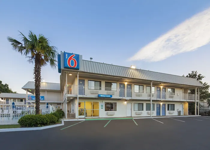 Motel 6-Woodland, Ca Sacramento Airport