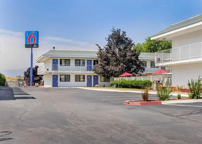 Motel 6-Medford, Or