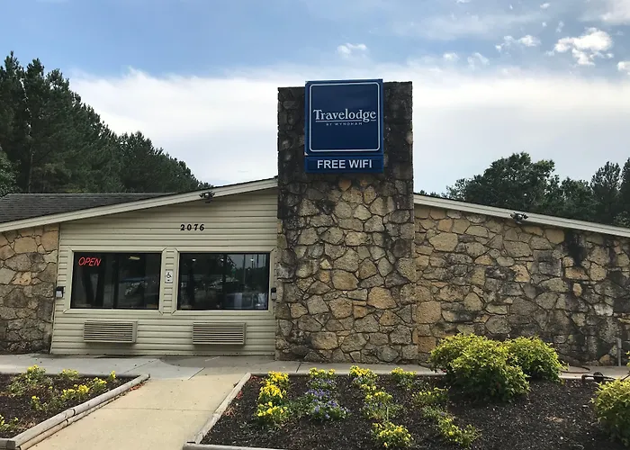 Travelodge By Wyndham Fayetteville