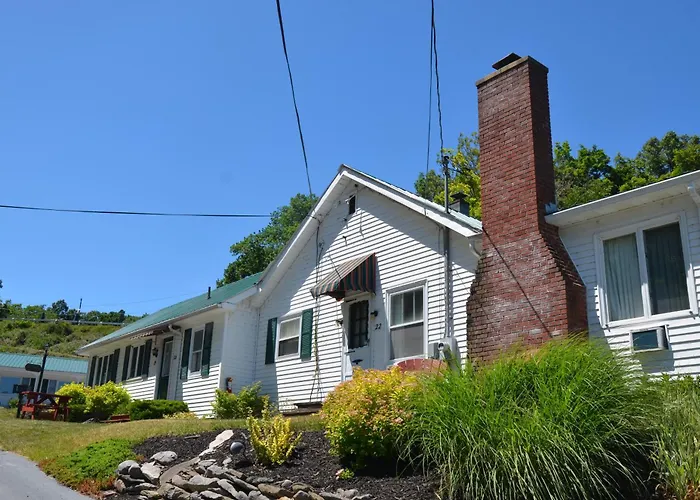 Lake View Motel