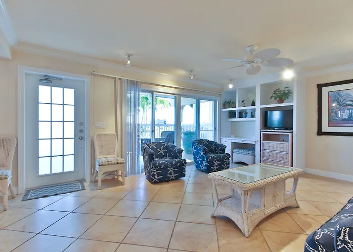 Tortuga Inn Beach Resort By Resortquest Bradenton Beach