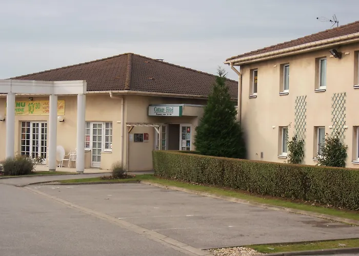 Logis Cottage Hotel