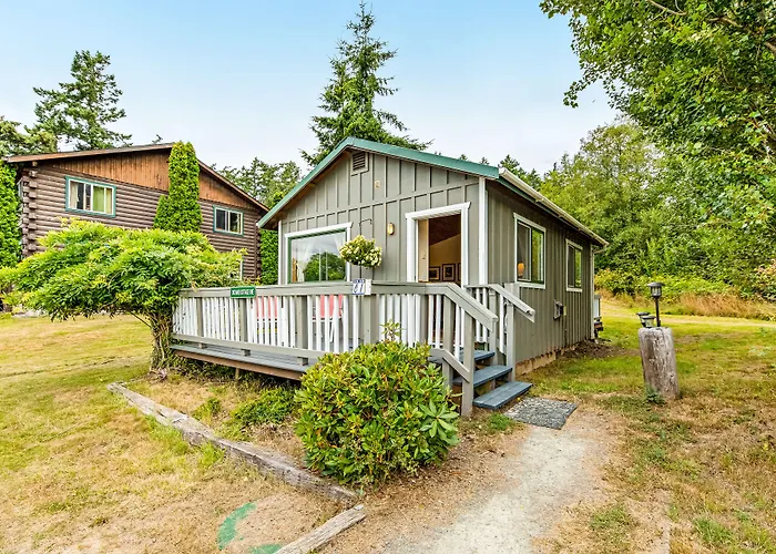 Deer Harbor Inn