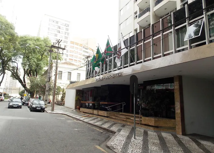 Hotéis em Curitiba