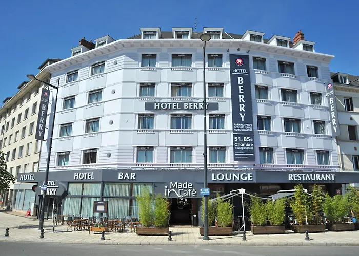 Hotel The Originals City Le Berry - Proche Centre-Ville - Gare