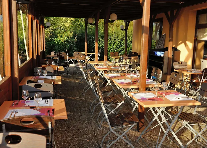 Hotel Campanile Saint-Etienne Est- Saint-Chamond