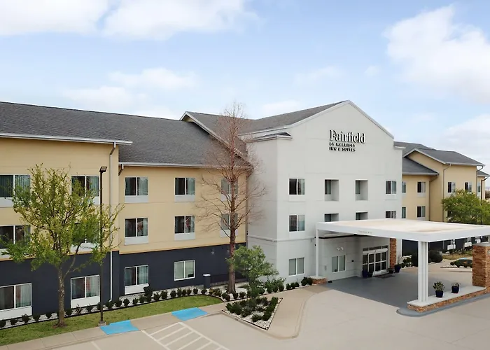 Fairfield Inn & Suites Denton
