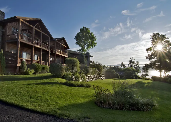 The Lodges At Cresthaven Lake George