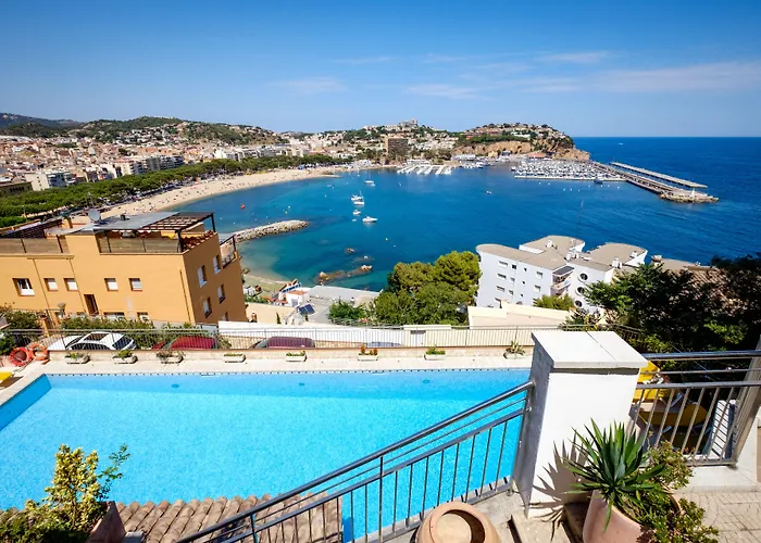 Hotel Montjoi By Brava Hoteles