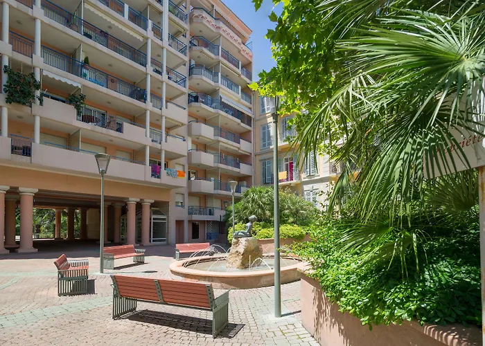 Résidence Pierre&Vacances Les Rivages Du Parc Menton