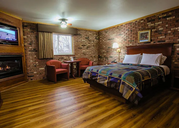 Fellows Creek Lodge